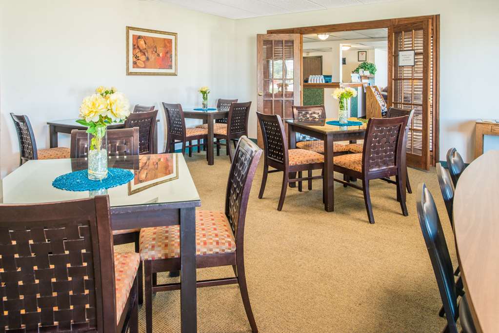 Sunset Inn & Suites لينكولن المرافق الصورة