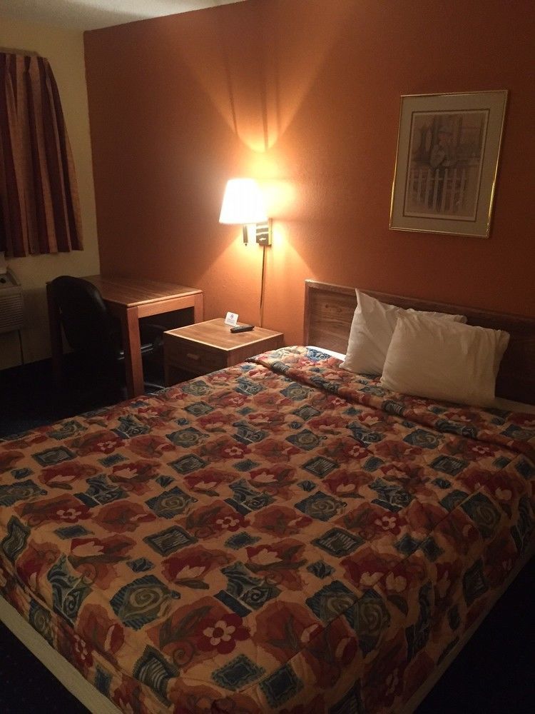 Sunset Inn & Suites لينكولن المظهر الخارجي الصورة